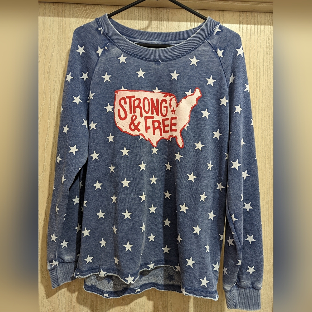 Alternative Blue Star Pullover with 'Strong & Free' Embroidered Patch, XL